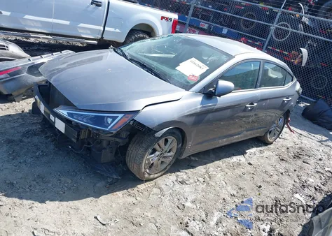 2019 Hyundai Elantra Sel z USA, uszkodzony, nr VIN KMHD84LF1KU738303